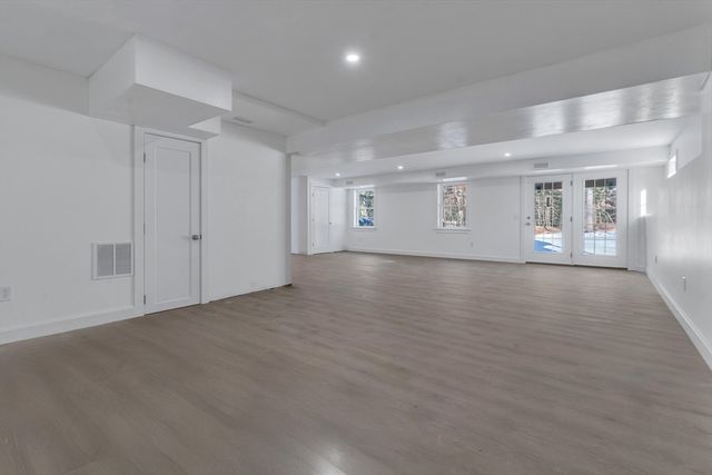 25 Columbine Rd, Rehoboth, MA 02769