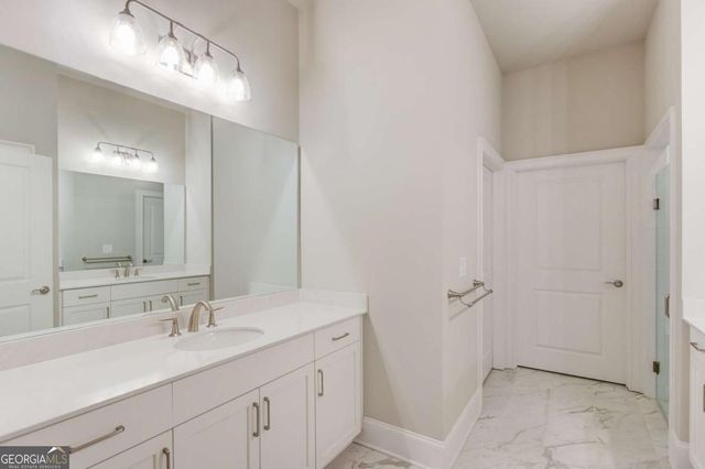 5630 Overlook Club Circle, Suwanee, GA 30024
