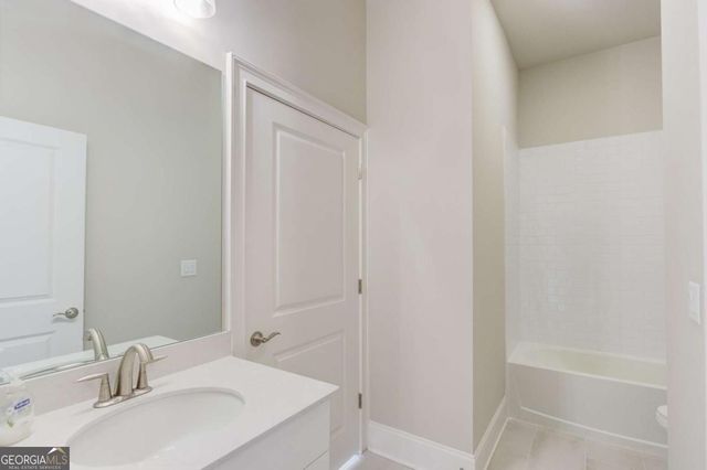 5630 Overlook Club Circle, Suwanee, GA 30024
