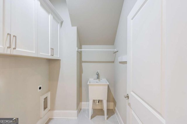5630 Overlook Club Circle, Suwanee, GA 30024