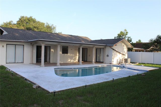 5556 PENTAIL CIRCLE, Tampa, FL 33625