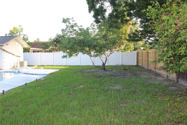 5556 PENTAIL CIRCLE, Tampa, FL 33625