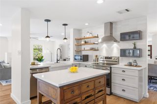 8540 Copano DR, Austin, TX 78749