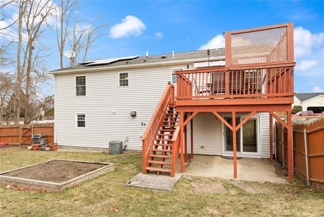 6 Timber Walk Avenue, West Warwick, RI 02893