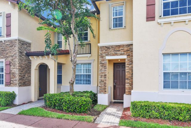 1720 NE 33 Avenue 105-5, Homestead, FL 33033
