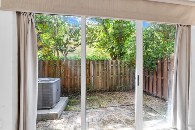 1720 NE 33 Avenue 105-5, Homestead, FL 33033