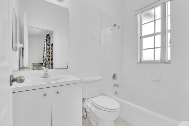 1720 NE 33 Avenue 105-5, Homestead, FL 33033