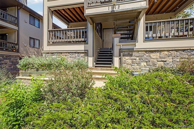 1812 17th Street 101S, Boulder, CO 80302