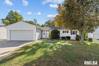 4718 20TH Avenue, Moline, IL 61265