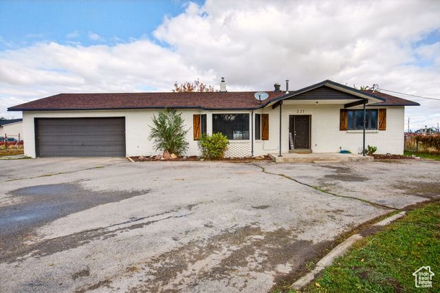 221 N CENTER ST, Goshen, UT 84633