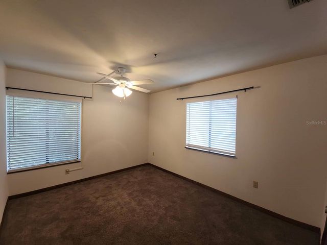 6520 LYNN ROAD, Orlando, FL 32810