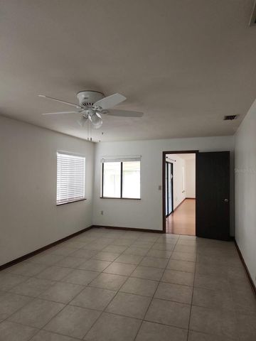 6520 LYNN ROAD, Orlando, FL 32810