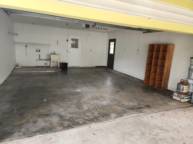 6520 LYNN ROAD, Orlando, FL 32810