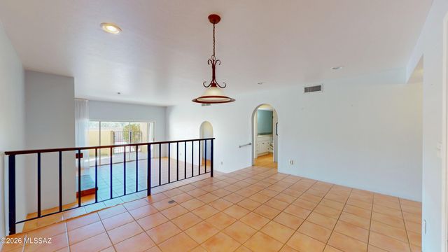 546 N Dodge Boulevard, Tucson, AZ 85716