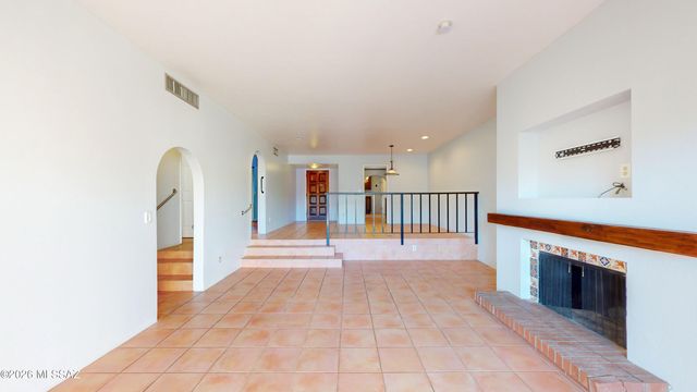 546 N Dodge Boulevard, Tucson, AZ 85716