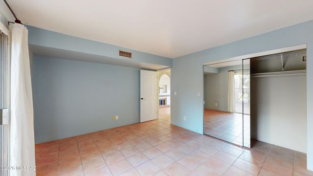 546 N Dodge Boulevard, Tucson, AZ 85716