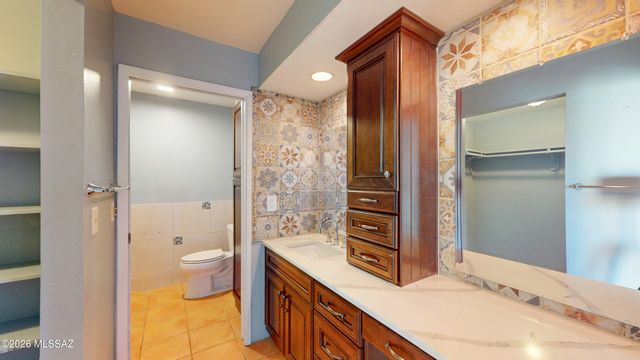 546 N Dodge Boulevard, Tucson, AZ 85716