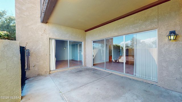 546 N Dodge Boulevard, Tucson, AZ 85716