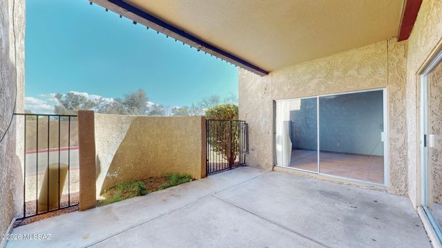 546 N Dodge Boulevard, Tucson, AZ 85716