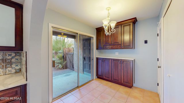 546 N Dodge Boulevard, Tucson, AZ 85716