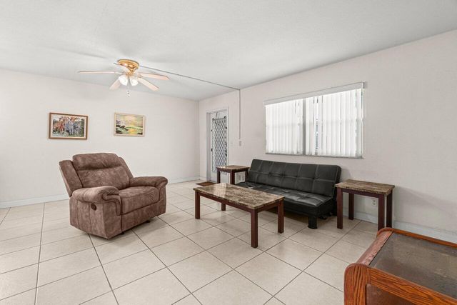 690 BRITTANY O, Delray Beach, FL 33446