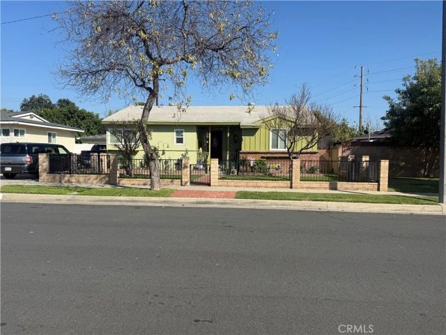 110 Rigsby Street, La Habra, CA 90631