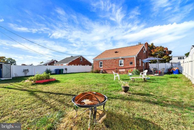4913 COLORADO AVE, Harrisburg, PA 17109