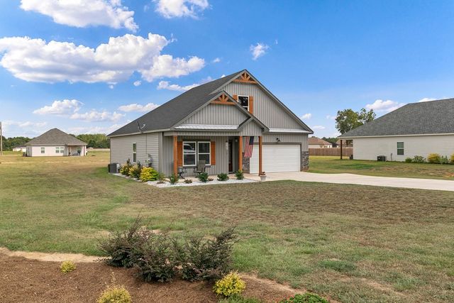1899 Silcox Road, Ashford, AL 36312