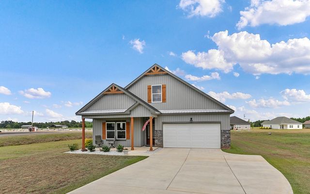 1899 Silcox Road, Ashford, AL 36312