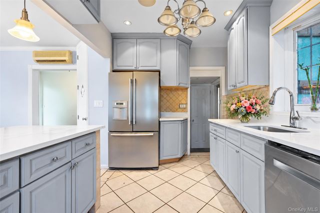 171-03 45th Avenue, Flushing, NY 11358