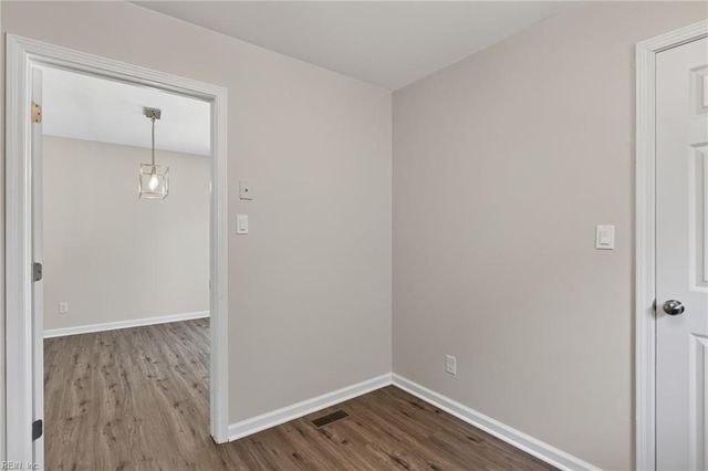 5720 Dunkin ST, Portsmouth, VA 23703