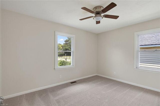 5720 Dunkin ST, Portsmouth, VA 23703