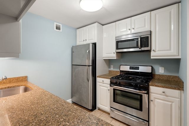 3 Avery Street 403, Boston, MA 02111