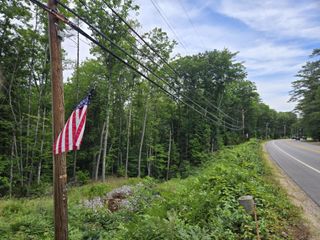 208 NH Route 3A, Hill, NH 03243