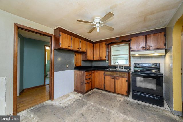 784 YARDVILLE HAMILTON SQUARE RD, Hamilton, NJ 08691