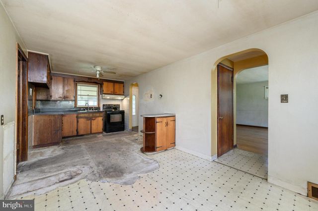 784 YARDVILLE HAMILTON SQUARE RD, Hamilton, NJ 08691