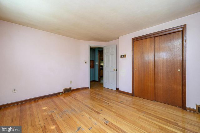 784 YARDVILLE HAMILTON SQUARE RD, Hamilton, NJ 08691