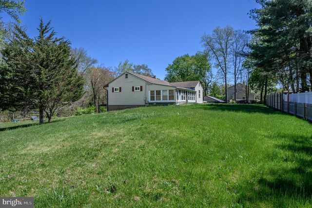 784 YARDVILLE HAMILTON SQUARE RD, Hamilton, NJ 08691