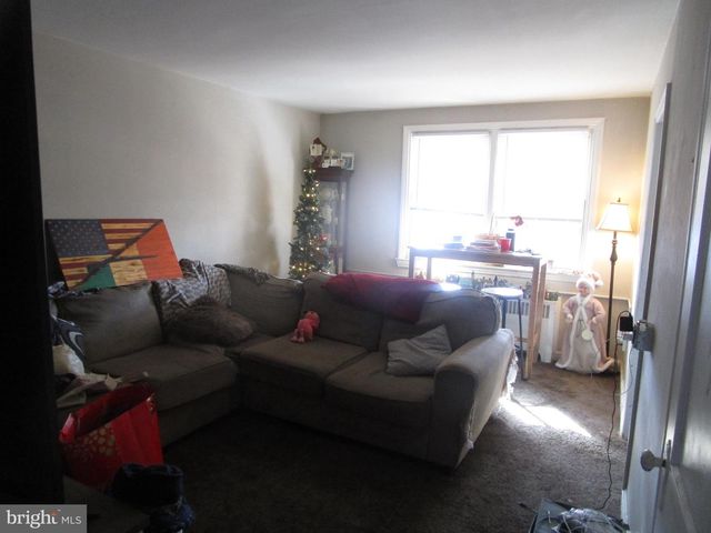 887 WINDERMERE AVE, Drexel Hill, PA 19026