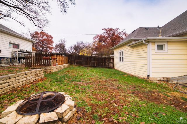 613 Poplar Street, Wamego, KS 66547