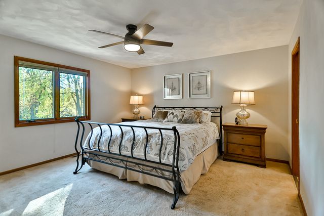 6517 Smallridge Road, Rockford, IL 61108