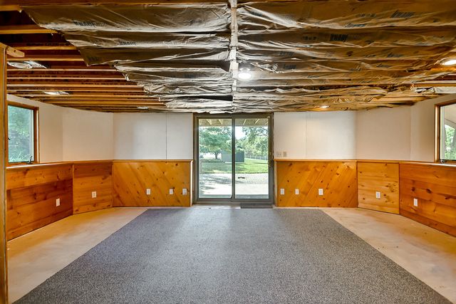 6517 Smallridge Road, Rockford, IL 61108