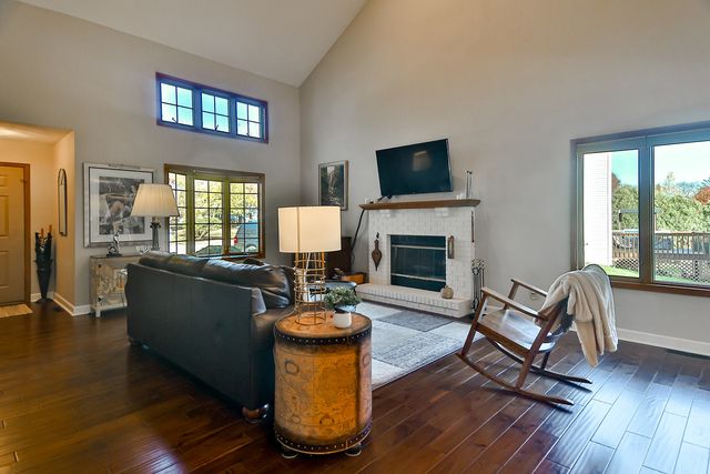 6517 Smallridge Road, Rockford, IL 61108