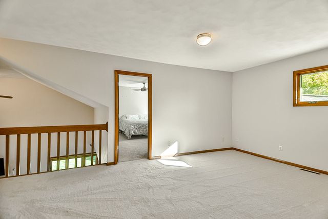 6517 Smallridge Road, Rockford, IL 61108