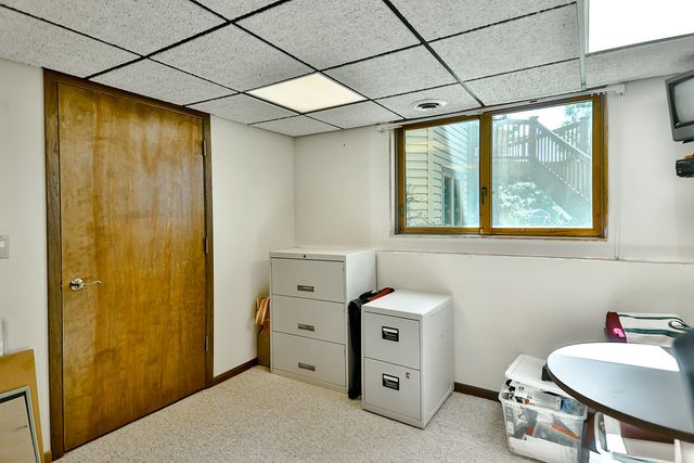 6517 Smallridge Road, Rockford, IL 61108