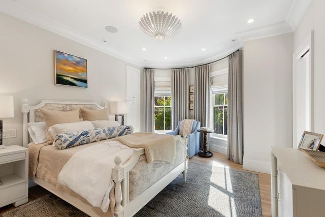 51 Rutland Square PH, Boston, MA 02118
