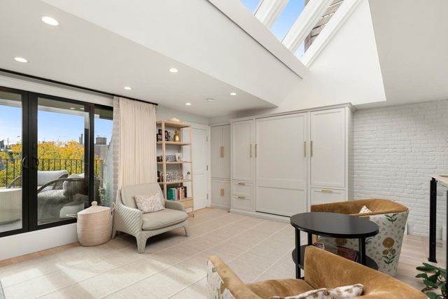 51 Rutland Square PH, Boston, MA 02118
