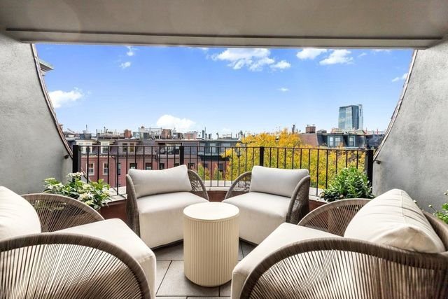 51 Rutland Square PH, Boston, MA 02118