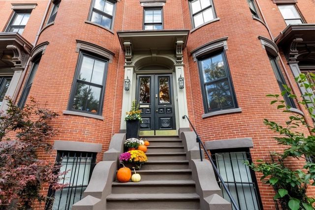 51 Rutland Square PH, Boston, MA 02118