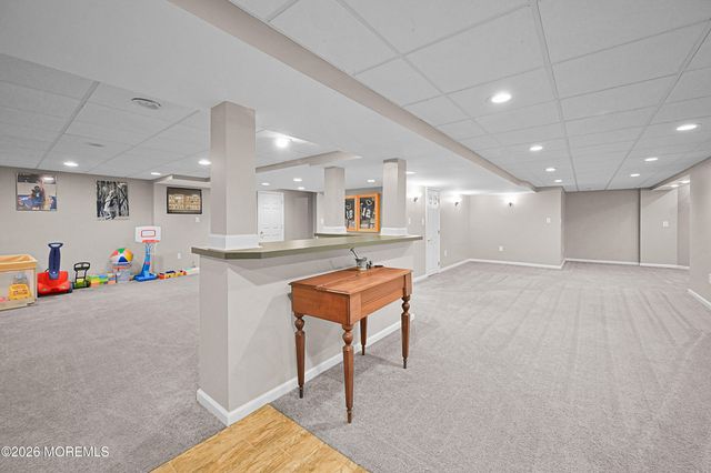 10 Burke Drive, Farmingdale, NJ 07727